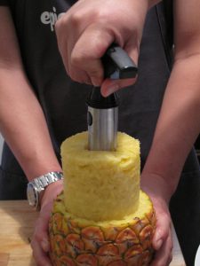 Pull-up-on-pineapple-corer