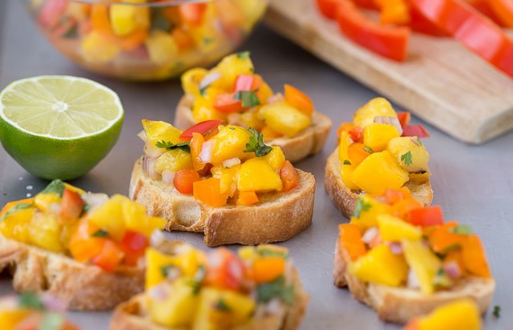 Pineapple Bruschetta Recipe