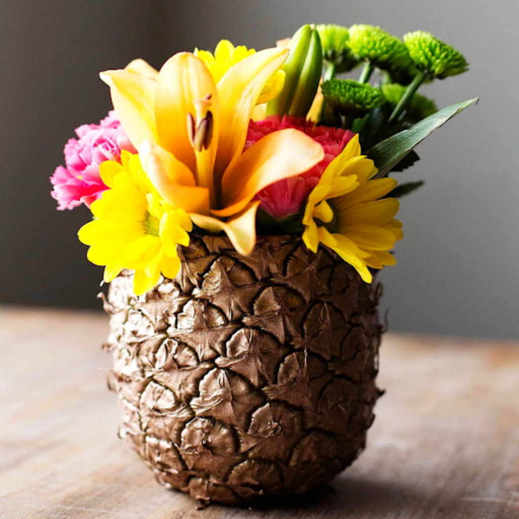 Pineapple Vase Hack