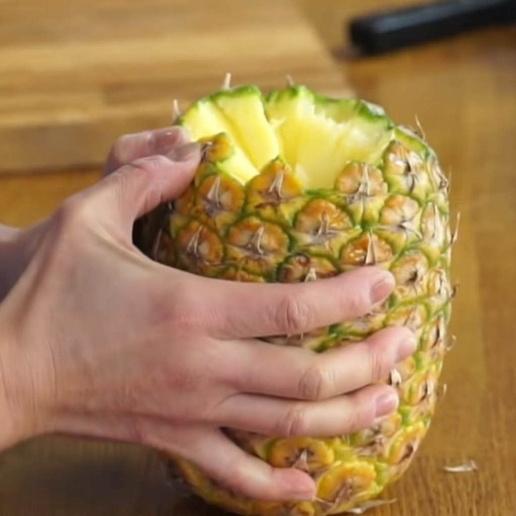 Pull Apart Pineapple