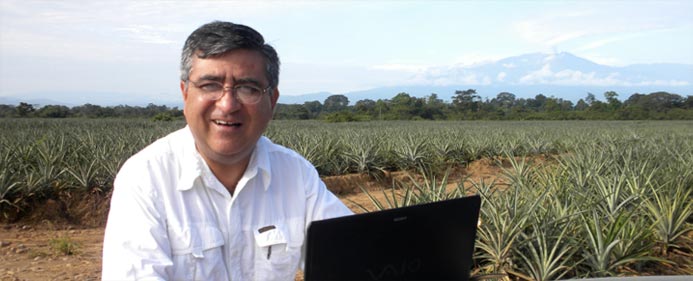 Another day in the office for Oscar.